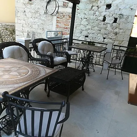 Deluxe Soba Sa King Site Krevetom Fabo 3 Pensionat Split