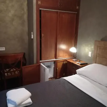 Deluxe Soba Sa King Site Krevetom Fabo 3 Pensionat Split